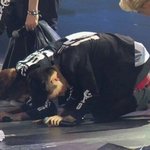 [EXO] 일본에서 <b>큰절</b>하는 비굴한 디오