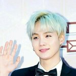 [방탄소년단] 융기머리색바꿨는데