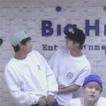 [방탄소년단] 되게 뜬금없지만 애들 술버릇 뭘까??