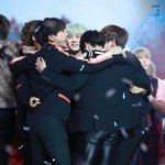 와 방탄 까는 글 개많아^^