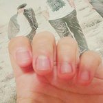 <b>손톱</b> 이만큼 길렀어..ㅎㅎ