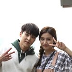 [EXO] 민석이가 여자랑 있을때랑