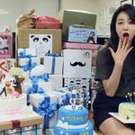 뒤늦게 올라온 <b>보미</b> 생일 인증샷