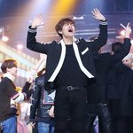 [방탄소년단] ㅅㄷ 독서실 더워서 <b>방문</b>열어놓고 런들으면서 팔만 춤추고있었는데