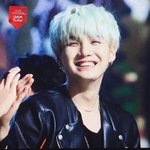 [방탄소년단] 민윤기 <b>입동굴</b>짤좀....개이뻐..