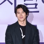 귀엽게 <b>포즈</b> 취하는 고비드