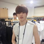 [EXO] <b>데뷔해</b>