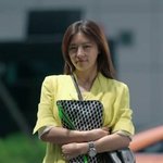 [댓글부탁해] 너<b>사시</b> 하지원 클러치 어디꺼?