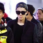 [EXO] 세훈이 매니저랑 사탕먹네