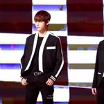[방탄소년단] 자랑은 아니고 나 얼굴 아주 쬐간 작은 편인데