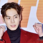 넋 놓고 보게 되는 얼굴