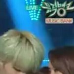 [방탄소년단] 윤기또 트로피 <b>본다</b>