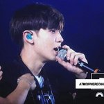 [EXO] 찬열이 머리 완전 <b>바가지</b> 덮어놓은듯한