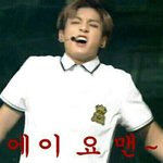 [방탄소년단] ㅅㄷ)나 커피마시러 나왔는뎈ㅋㅋ