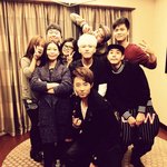 [EXO] 아름 매니저  옆에 있는 <b>여자</b> 둘기 사진에