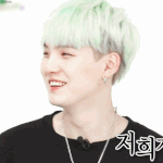 [방탄소년단] 윤기 저 검은<b>옷</b> <b>입</b>을때 드는 생각인데