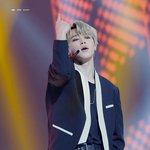 [방탄소년단] 심심해서 윤기랑 <b>짐</b>니 머리<b>색</b> 바꿔봄ㅌㅌㅋㅋ