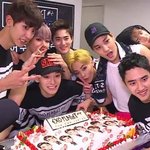 [EXO] 엑소 싱가<b>폴콘</b> 이틀동안 수고했어~