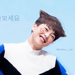 [EXO] 벽반에 깊티콘뿌리러올게