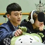 [EXO] 니네 옛날사진을 어떻게 한번에 찾냐
