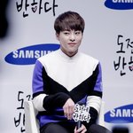 [시우민] 시우민 손은 공주님 손(닭손?)