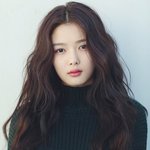 김유정 새로운 플필컷