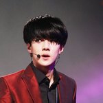 <b>냉기</b> 흐르는 男아이돌 무표정