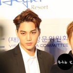 [EXO] 눈 나으면서 <b>살도</b> 좀 빠진거같음