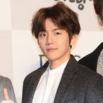 [백현] 엑소 백현 '<b>만화책</b> 찢고 나온 남자'