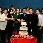 [EXO] ㅅㅂㅋㅋㅋㅋ저년무 세훈이 팔 뭐<b>하러</b>잡음?ㅋㅋ
