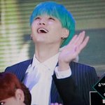 [방탄소년단] 윤기도 계속 뛰다가 안보여서 <b>정국이</b>가 올려줬대ㅜㅜㅜ