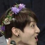 [방탄소년단] 아니 저 듣도<b>보도</b>못한앤 뭐여..?