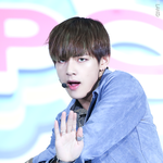 [방탄소년단] 태형이 홀몬이나 상남자 때 처럼 좀 화려한 머리색깔...