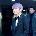 수트 <b>우지</b>