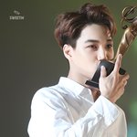 [카이] 트로피에 쪽!하는 <b>종인</b>이 (서가대)