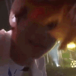 [방탄소년단] 이거 움짤뿌린다는거야 가져가 <b>아미</b>들