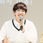 [방탄소년단] 안녕하세요 타<b>팬</b>인데 방탄 의상좀 <b>여</b>쭤봐도될까요오오ㅠㅠㅠ