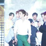 [시우민] 동생들이 귀여울때 시우민이 하는 <b>행동</b> ㅇㅅㅇ