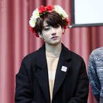 [방탄소년단] 새벽<b>반들</b>아 아끼는짤 하나라도 풀어주고가잉~~~총총...