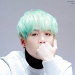 [방탄소년단] 아니 군주님 화장한 얼굴보다 손이 더<b>하얌</b>...