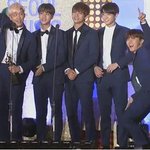 [방탄소년단] 뒷북쳐서미안한데...석아대