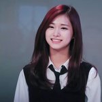 [EXO] <b>쯔위</b>는 웃을때도 예뻐
