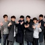[EXO] 이목구비 진짜 <b>흐릿</b>하다