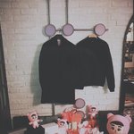 [EXO] 조카 핑계대네 인형에 <b>달력</b>이면 팔아먹은게