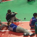 [방탄소년단] 석찌 진짜 안방에서 티비보는 <b>자세</b>야..