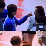 [방탄소년단] 미친 태형이 아육1대에서 여돌 머리 만졌다..