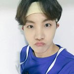 [방탄소년단] 와 이번 사진 진짜 그 분 닮지 않음?