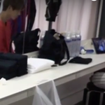 [방탄소년단] 대기실에서 <b>드라마</b> 보는 태형이 ㅋㅋㅋㅋㅋ