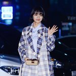 [드루와] <b>응팔</b> 종방연 기사 봄? 21세기로 돌아온 혜리 패션 센스...