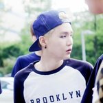 [방탄소년단] 민슈가 <b>눈썹</b>이 보이는 사진을 구합니다